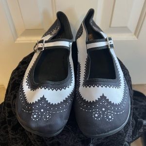 Hot Chocolate Design flat Mary Jane shoes